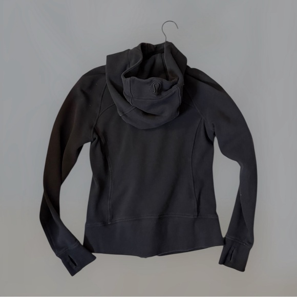 Lululemon Scuba Oversized Full-
Zip Hoodie - Picture 3 of 3